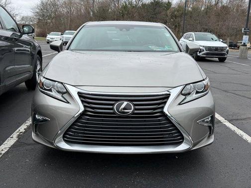 2017 Lexus ES 350 Base