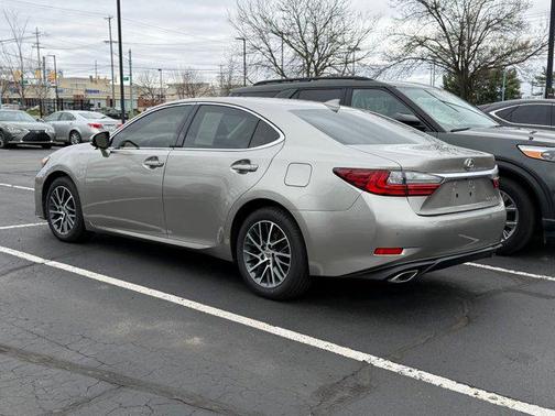 2017 Lexus ES 350 Base