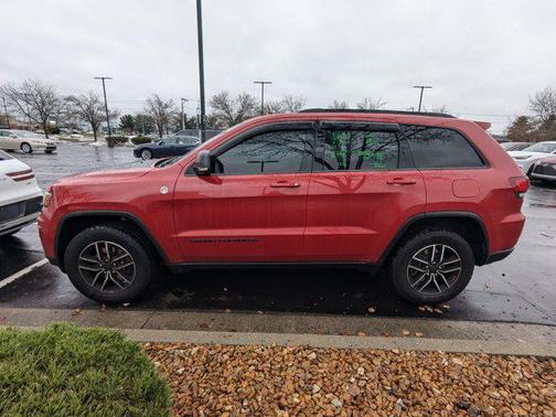 2020 Jeep Grand Cherokee Trailhawk