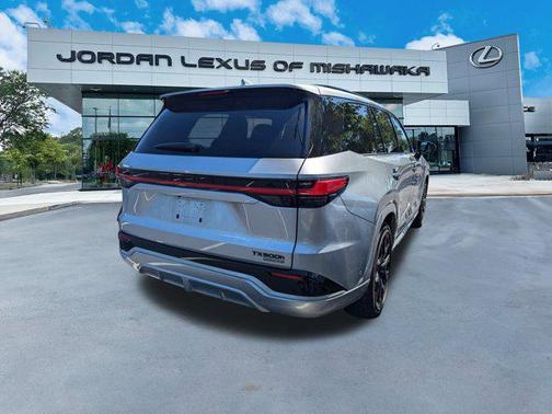 2025 Lexus TX 500h F SPORT Premium