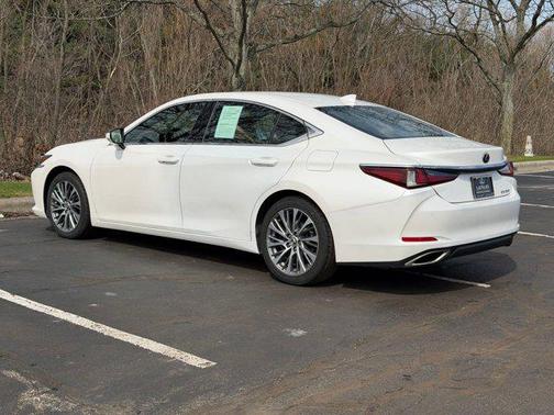 2019 Lexus ES 350 Base