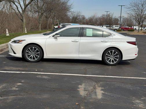 2019 Lexus ES 350 Base
