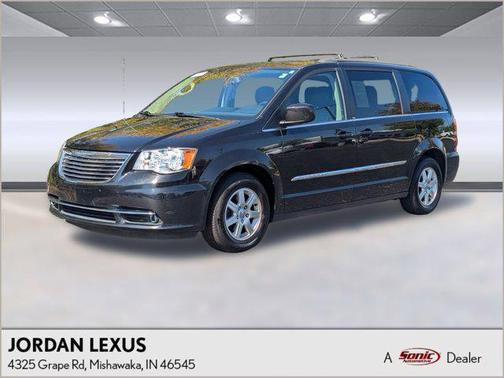 2012 Chrysler Town & Country Touring