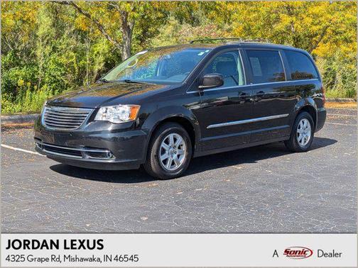 2012 Chrysler Town & Country Touring