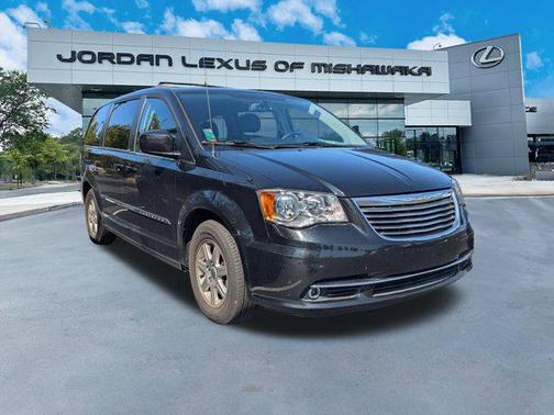 2012 Chrysler Town & Country Touring