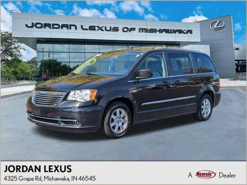 2012 Chrysler Town & Country Touring
