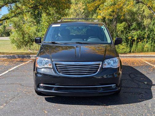 2012 Chrysler Town & Country Touring