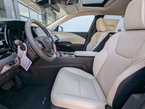 2025 Lexus RX 350 Base