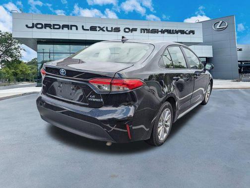 2023 Toyota Corolla Hybrid LE