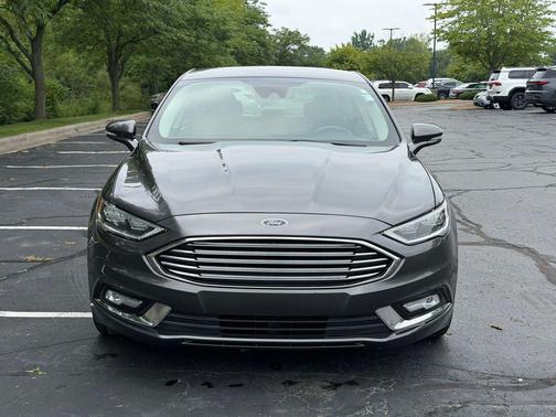 Magnetic 2017 Ford Fusion SE