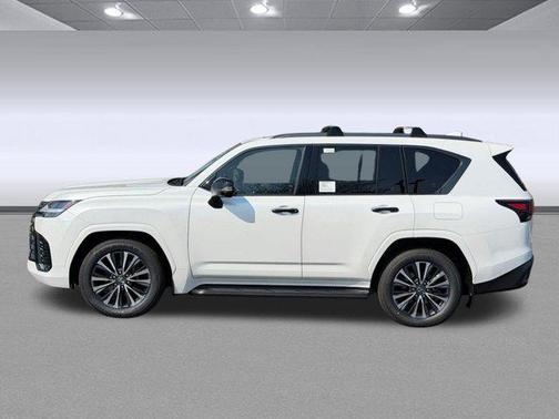 Eminent White Pearl 2026 Lexus LX 600 Premium