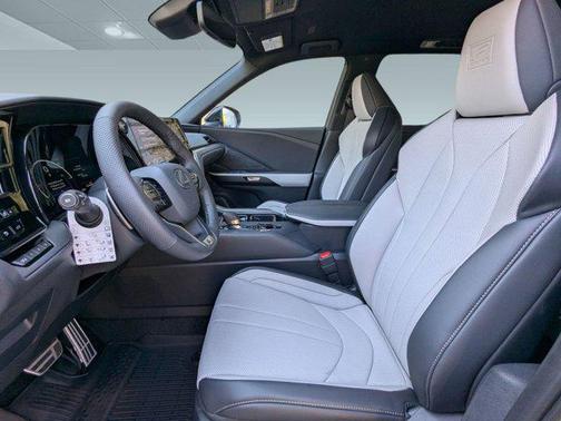 2026 Lexus TX 500h F SPORT Premium