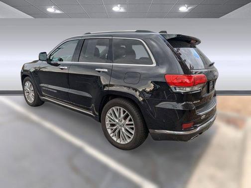 2017 Jeep Grand Cherokee Summit