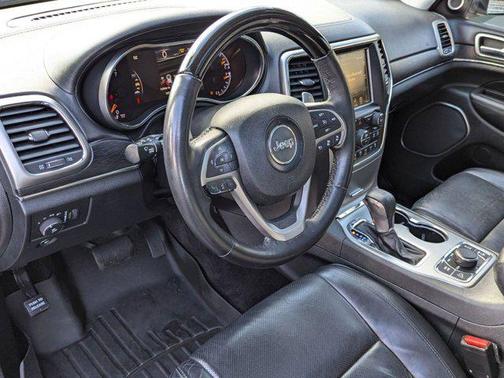 2017 Jeep Grand Cherokee Summit