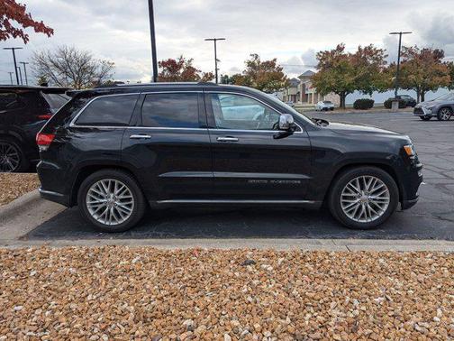 2017 Jeep Grand Cherokee Summit