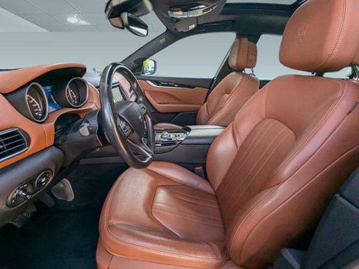 2020 Maserati Levante Base