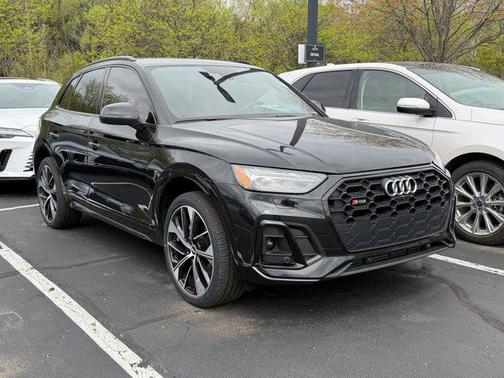 Mythos Black Metallic 2021 Audi SQ5 3.0T Prestige