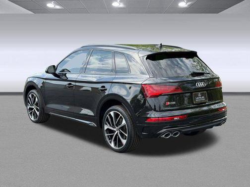Mythos Black Metallic 2021 Audi SQ5 3.0T Prestige
