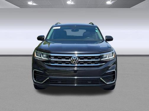 Deep Black Pearl 2021 Volkswagen Atlas 3.6L SE w/Technology
