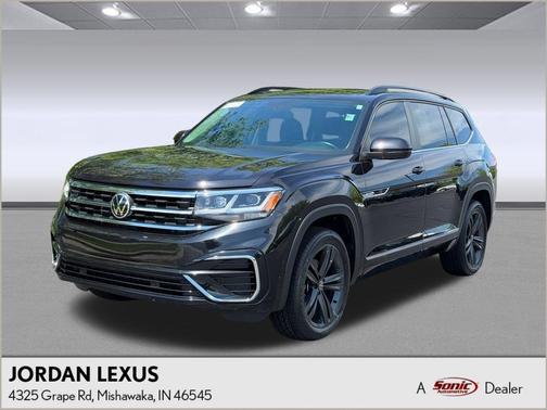 Deep Black Pearl 2021 Volkswagen Atlas 3.6L SE w/Technology