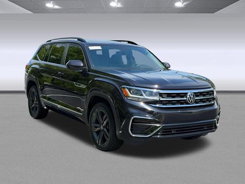 Deep Black Pearl 2021 Volkswagen Atlas 3.6L SE w/Technology