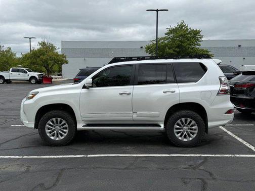 Starfire Pearl 2018 Lexus GX 460 Premium