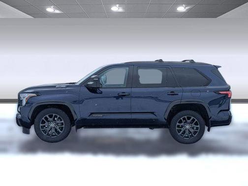 2023 Toyota Sequoia Platinum