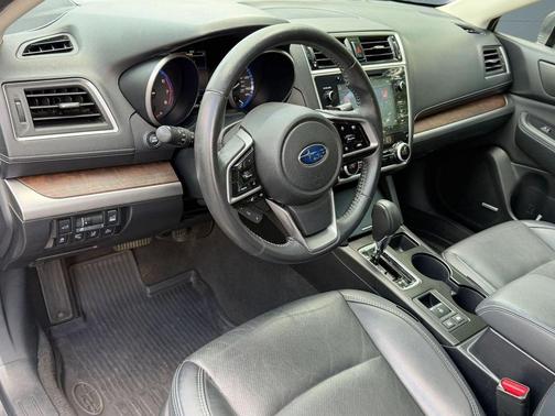 Magnetite Gray Metallic 2018 Subaru Outback 2.5i Limited