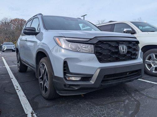 2023 Honda Passport AWD Elite