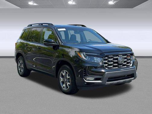 Crystal Black Pearl 2022 Honda Passport AWD TrailSport