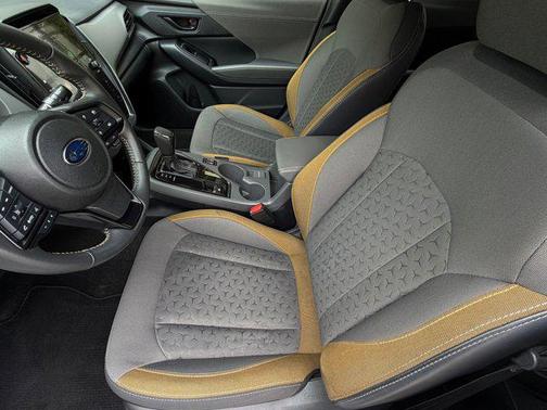 Crystal White Pearl 2024 Subaru Crosstrek Sport