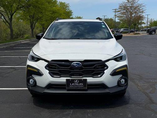 Crystal White Pearl 2024 Subaru Crosstrek Sport