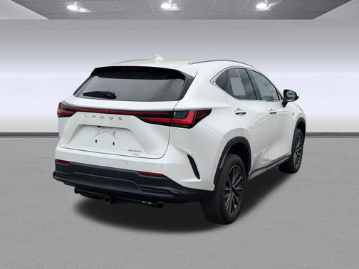Eminent White Pearl 2022 Lexus NX 350 Premium