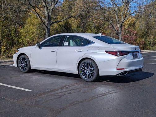 2025 Lexus ES 350 Base