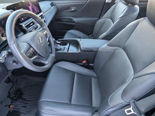 2023 Lexus ES 350 Base