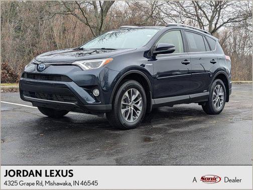 2017 Toyota RAV4 Hybrid SE