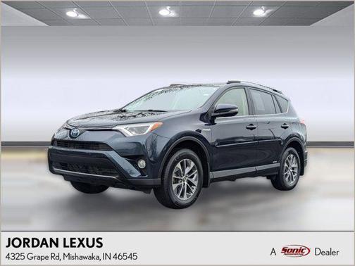 2017 Toyota RAV4 Hybrid SE