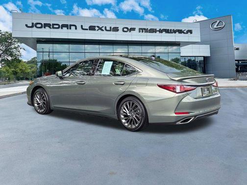 2024 Lexus ES 350 Luxury