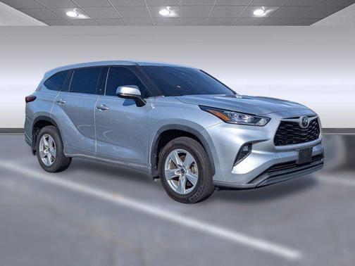 2020 Toyota Highlander LE