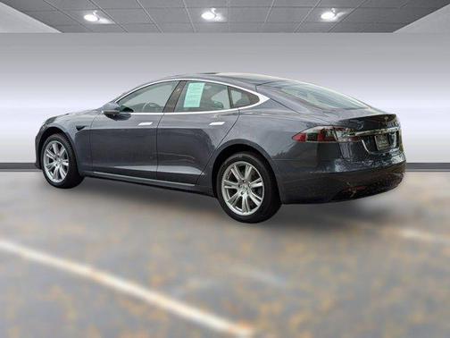 2021 Tesla Model S Long Range