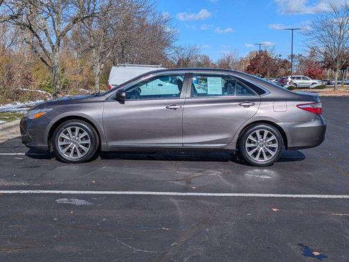 2016 Toyota Camry XLE