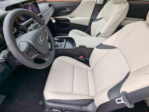 2025 Lexus ES 350 Base