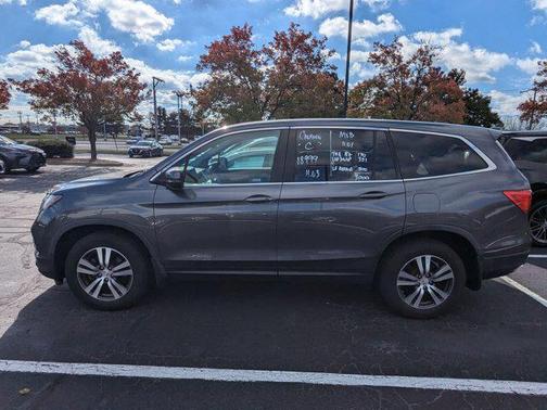 2017 Honda Pilot EX