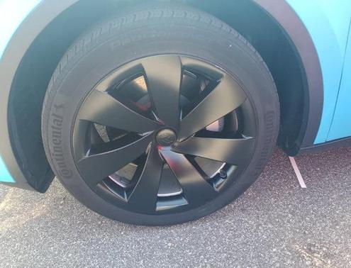 2021 Tesla Model Y Standard Range Rear-Wheel Drive