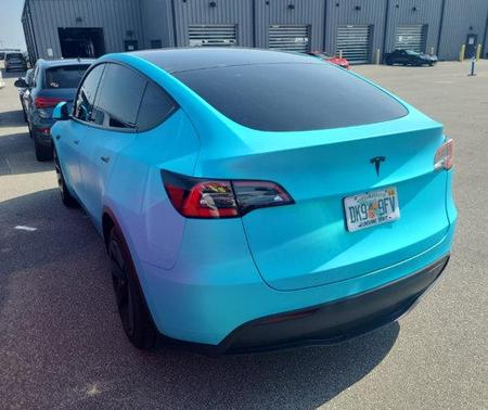 2021 Tesla Model Y Standard Range Rear-Wheel Drive