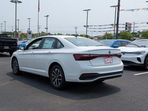 2025 Volkswagen Jetta 1.5T S