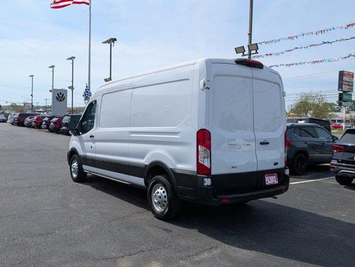 2023 Ford Transit-250 Base