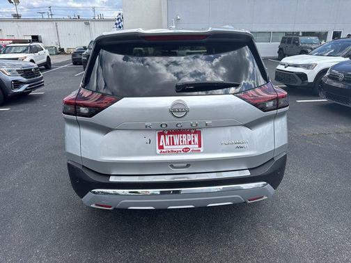 2022 Nissan Rogue Platinum