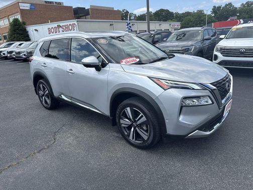 2022 Nissan Rogue Platinum
