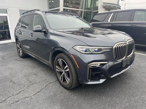 2020 BMW X7 M50i